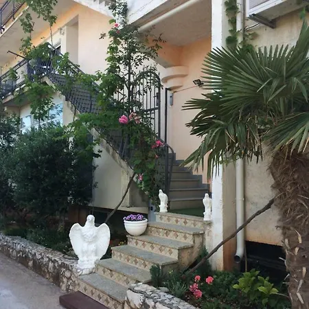 Studio Trogir Helena *